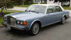 1988 Silver Spur showing original headlamps and everflex roof.